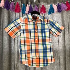 Short sleeve button down shirt